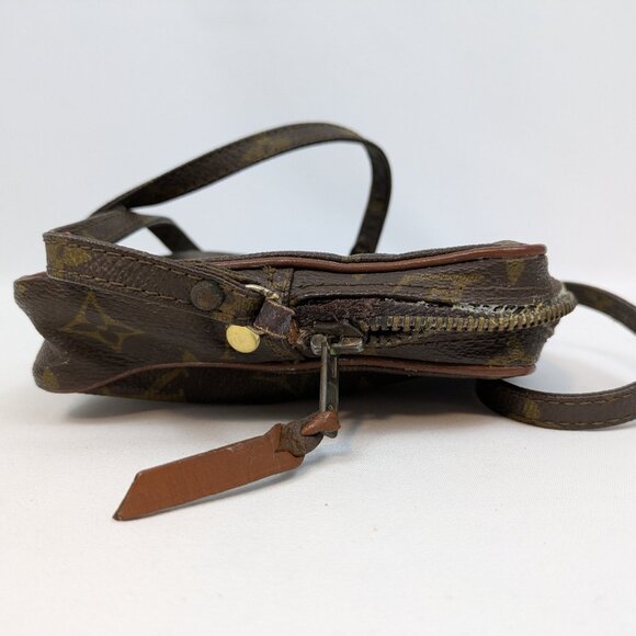 Louis Vuitton Mini Zippered Pouch Case - Picture 7 of 10